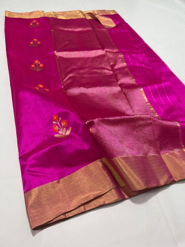 Pure Handloom Chanderi Pattu Katan Silk with tilfi meena weaved leaf weaved Saree.