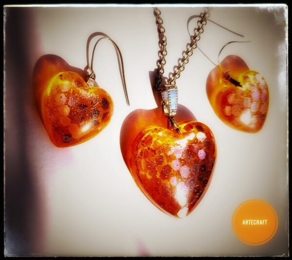Handmade orange glittering resin pendant locket with earrings ✨️ by Artecraft